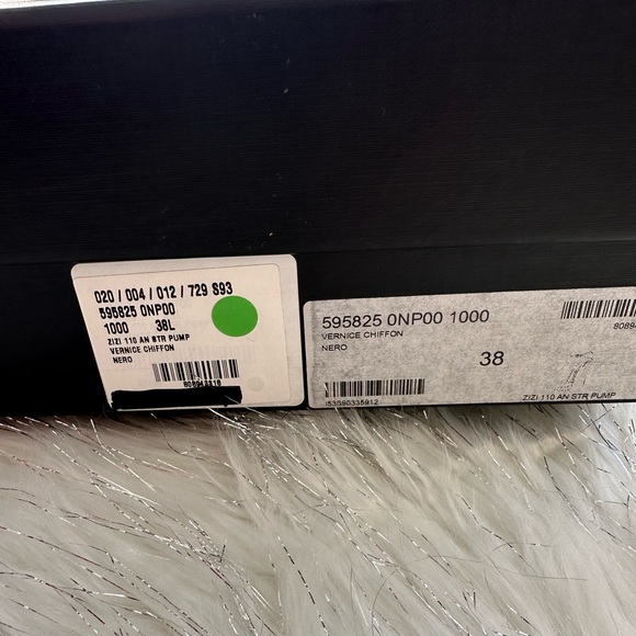 Saint Laurent Women's Black Stiletto Heels - Picture 4 of 13